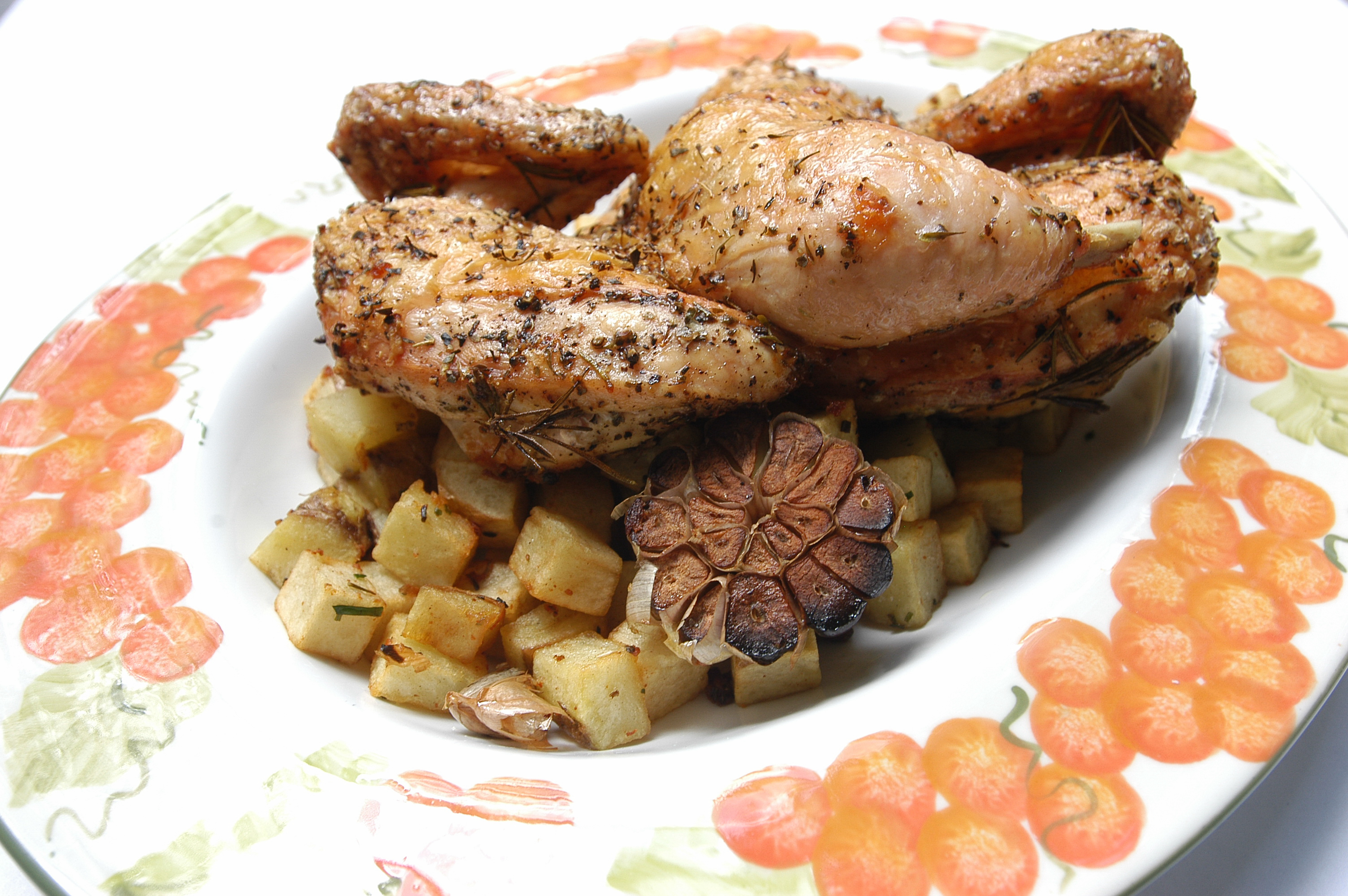 Pollo al horno con hierbas, ajos y papas – HARRY SASSON BLOG